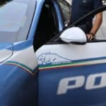 napoli bambina ferita colpo pistola padre.jpg