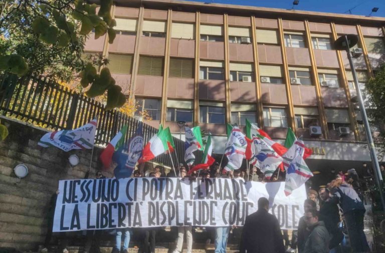 scontri la sapienza roma collettivi azione universitaria video.jpg