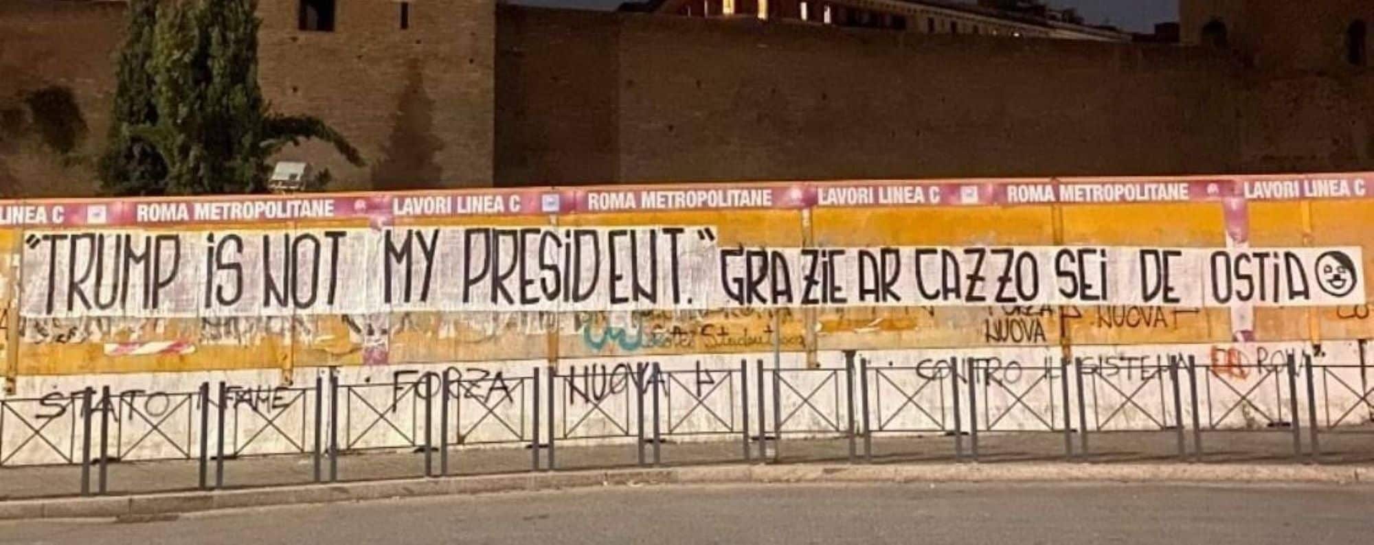 striscione anti trump roma.jpg