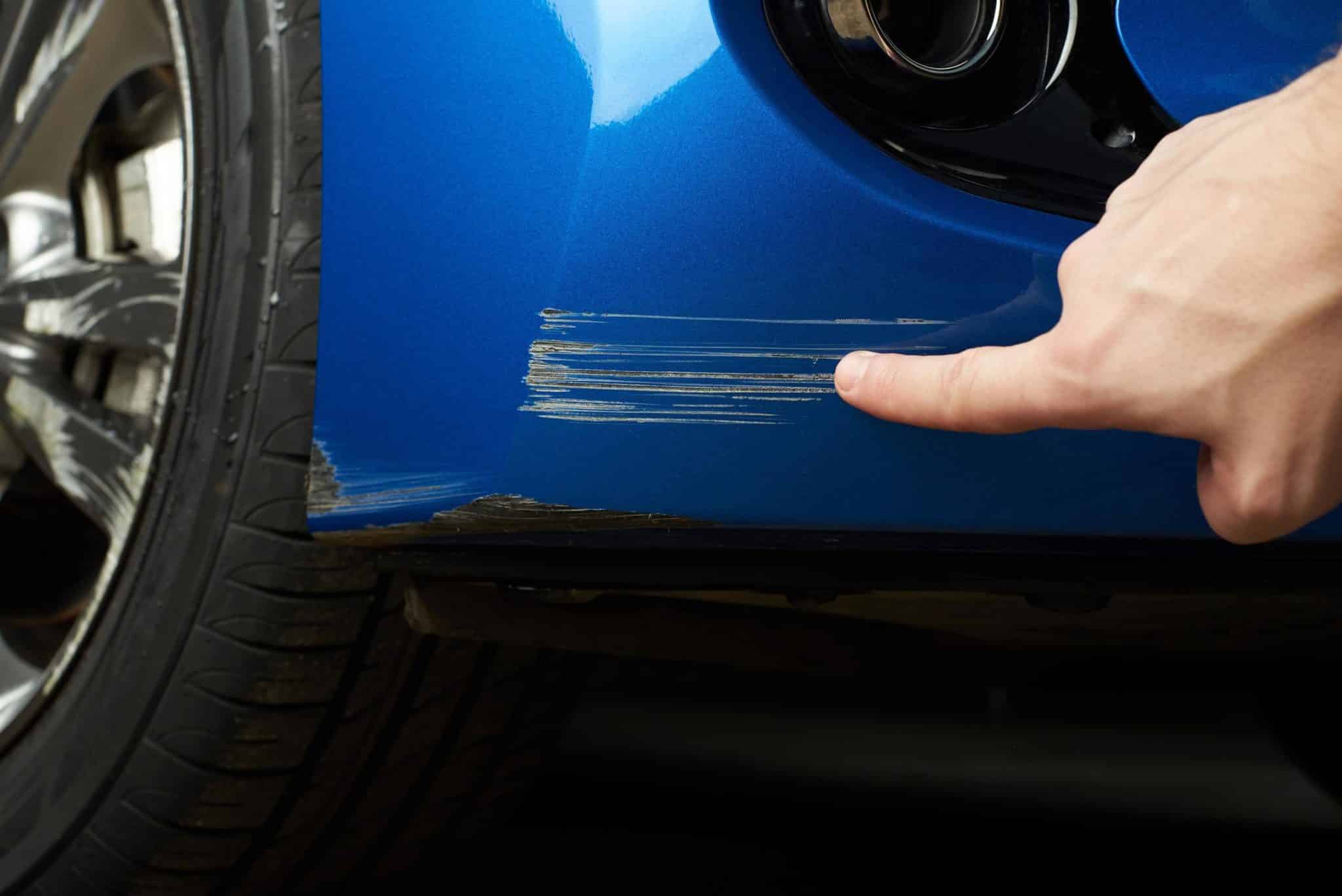 togliere i graffi auto dalla carrozzeria 1.jpg