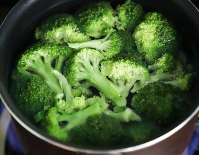 BoiledBroccoli642.jpg