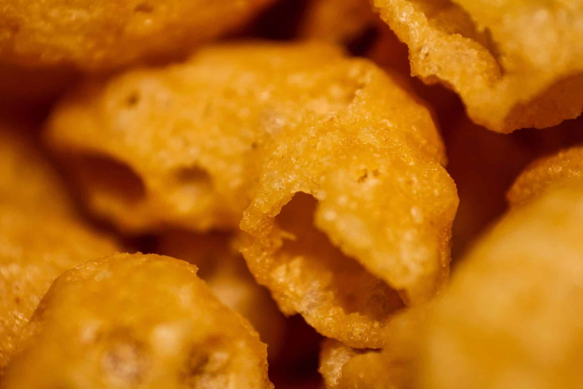 Chips di pasta croccante: uno snack facile e strepitoso! 1 Chips di pasta scaled.jpeg