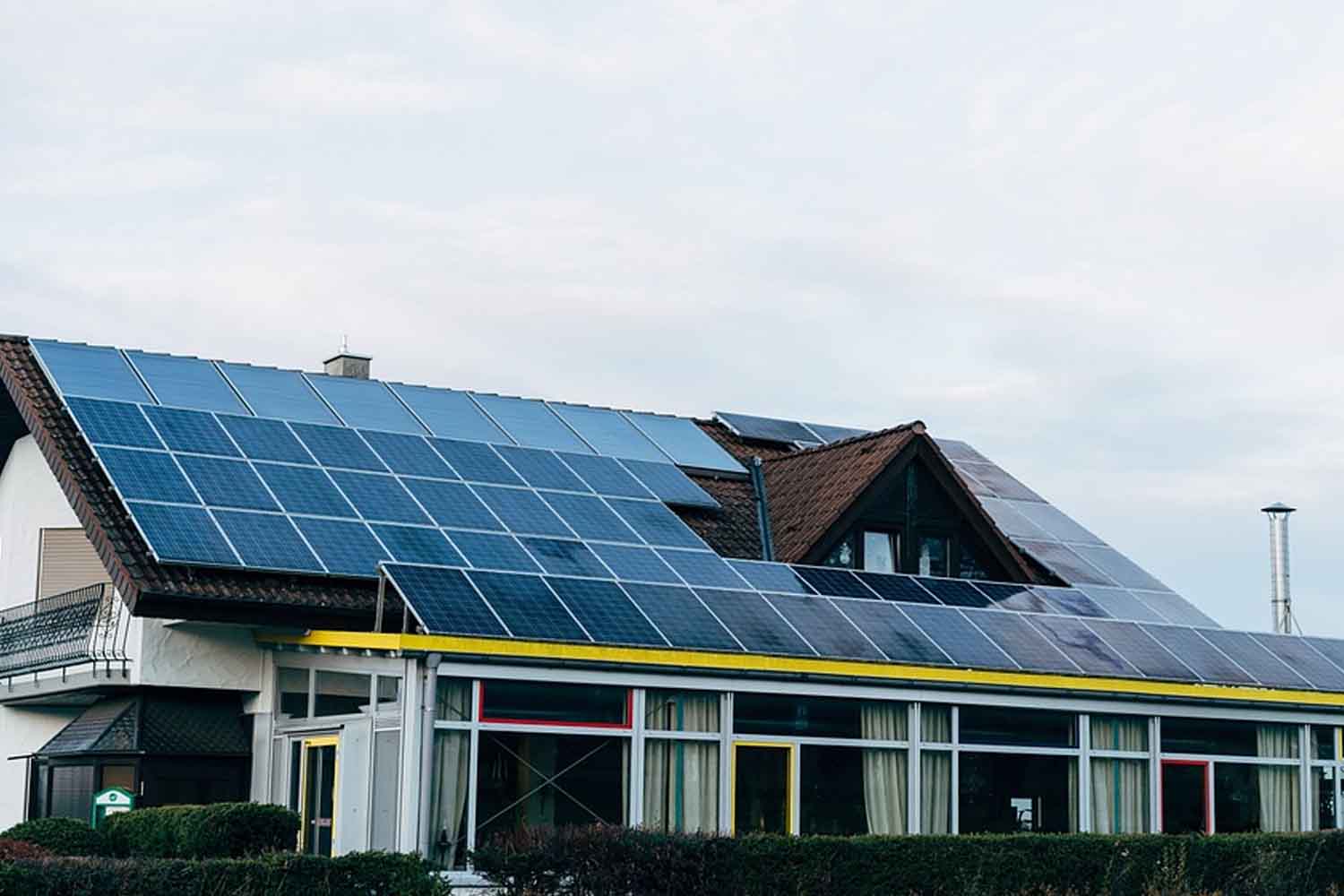 Fotovoltaico 1.jpg