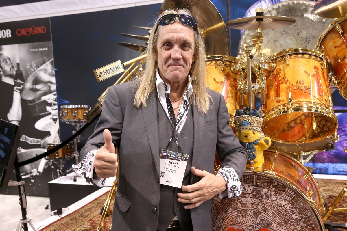 Chi è Nicko McBrain, lo storico batterista degli Iron Maiden che ha detto addio al palco 1 GI Nicko McBrain.jpg