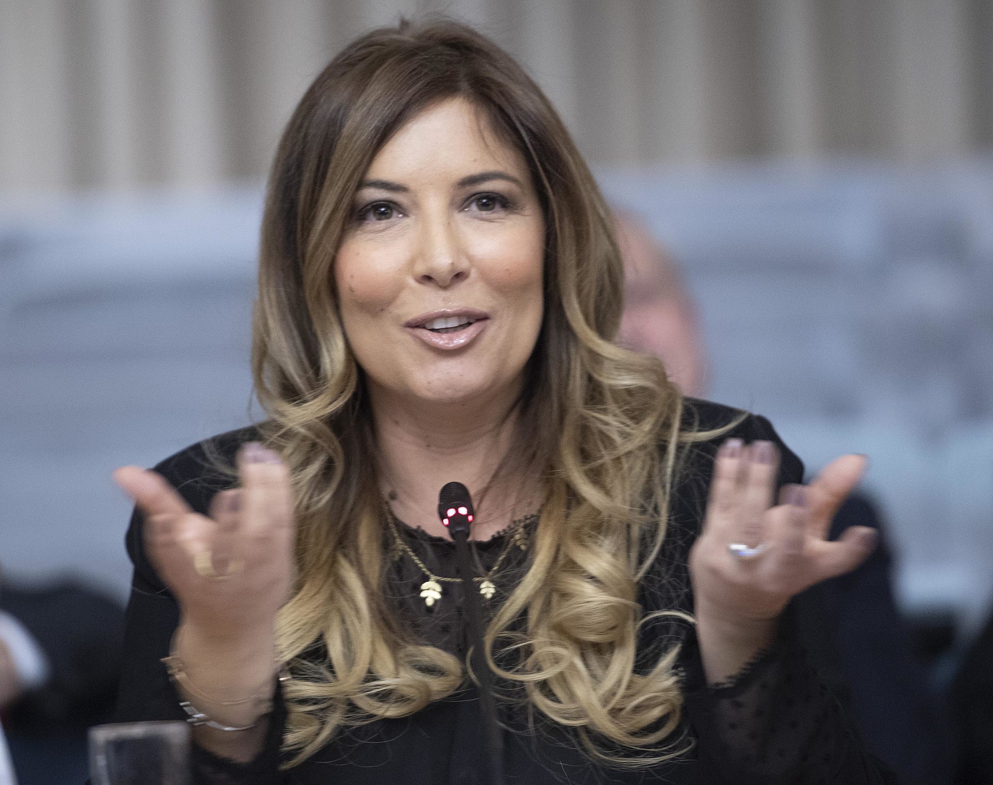 Sanremo, Selvaggia Lucarelli al Dopofestival? Lei intanto non smentisce: «Vorrei annunciare Fedez» 1 GOLF 20200707223435199.jpg
