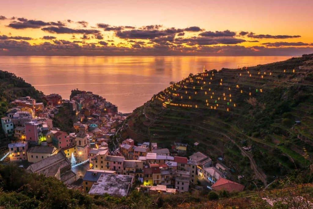 Presepe Manarola.jpg