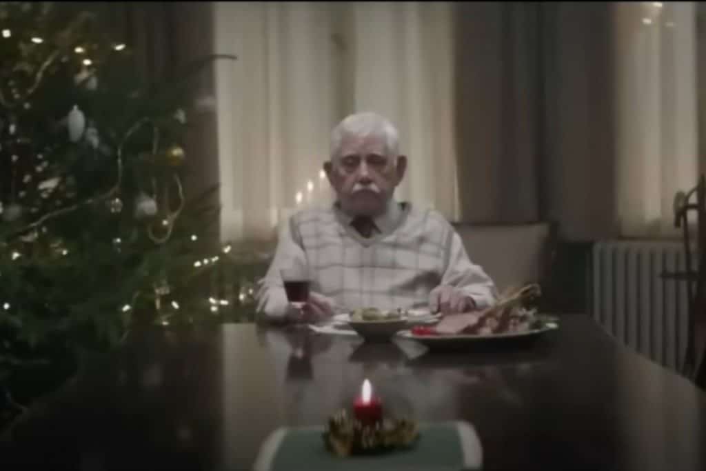 Spot Natale.jpg