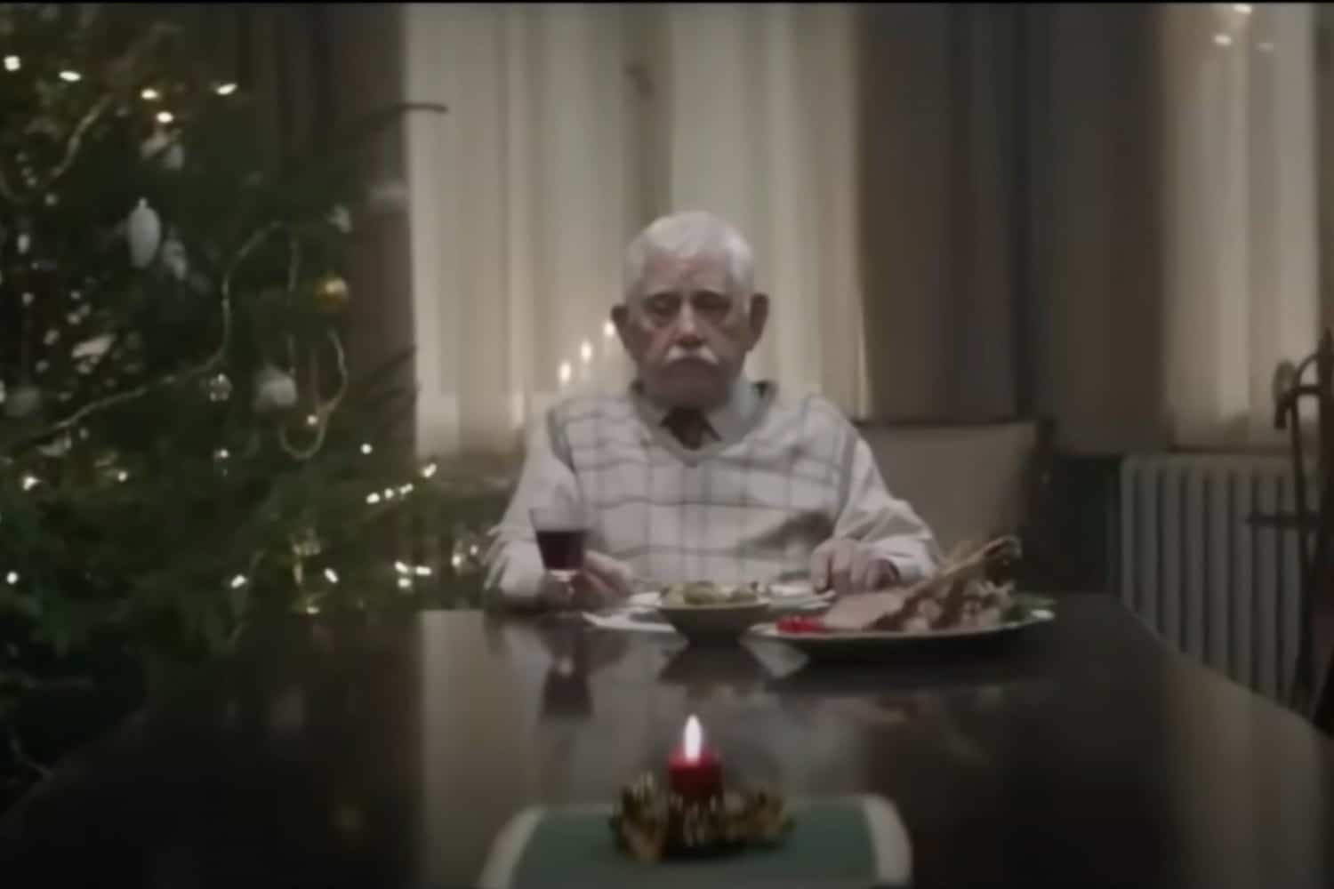 Spot Natale.jpg