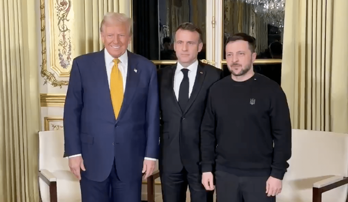 Trump Macron Zelensky Parigi.png