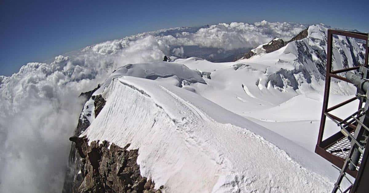 alagna sciatori bloccati piemonte.jpg