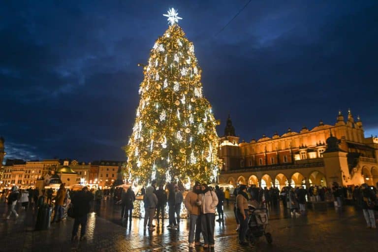 albero di Natale Varsavia.jpg