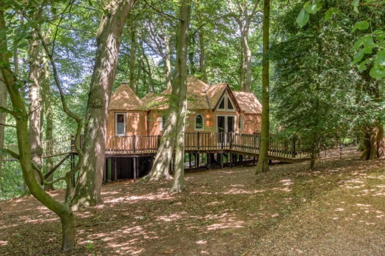 casa narnia.jpg