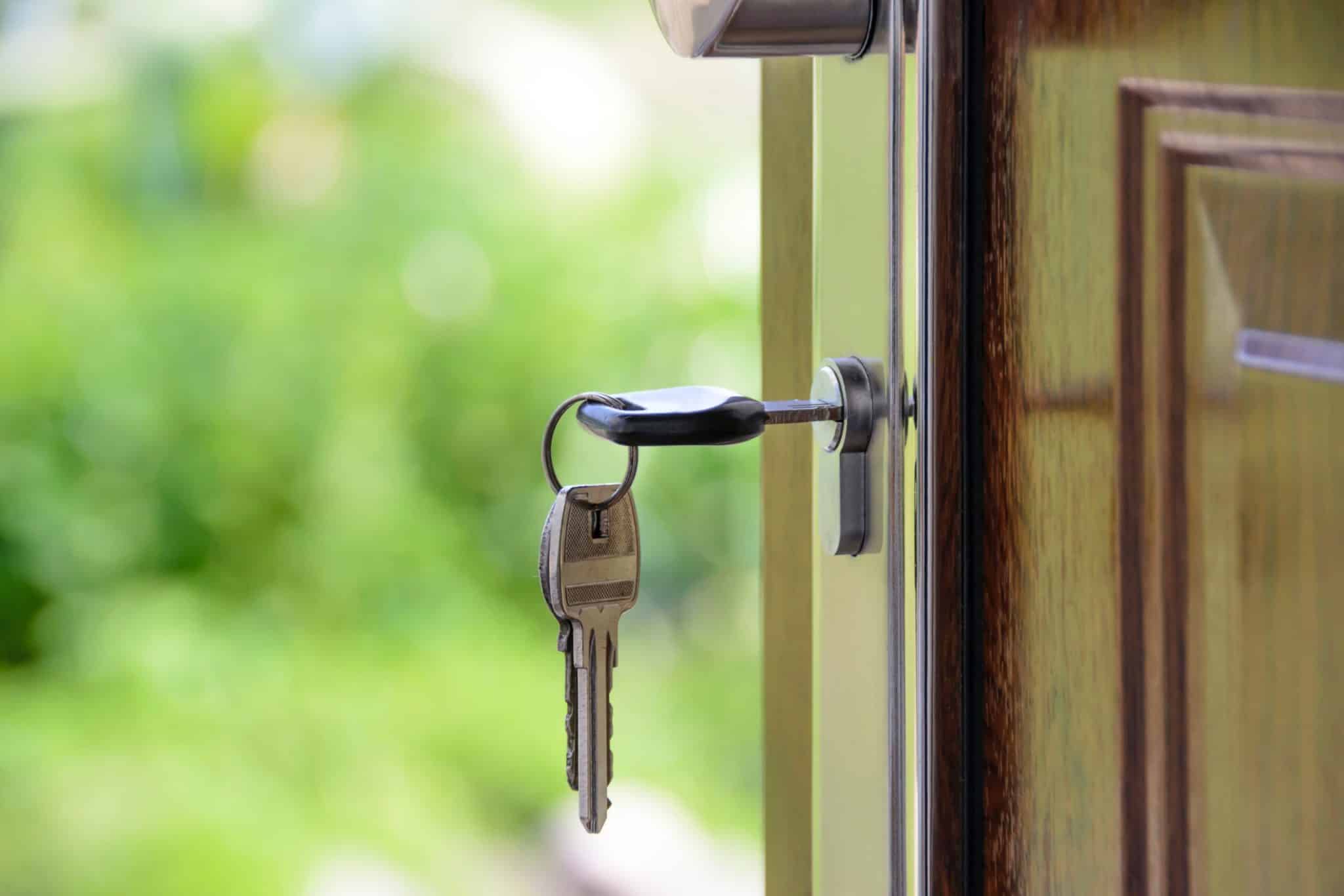 B&b, 1 su 5 è irregolare. I controlli dei Nas in tutta Italia: c’è anche quello ricavato da un garage 1 casa chiavi scaled.jpg
