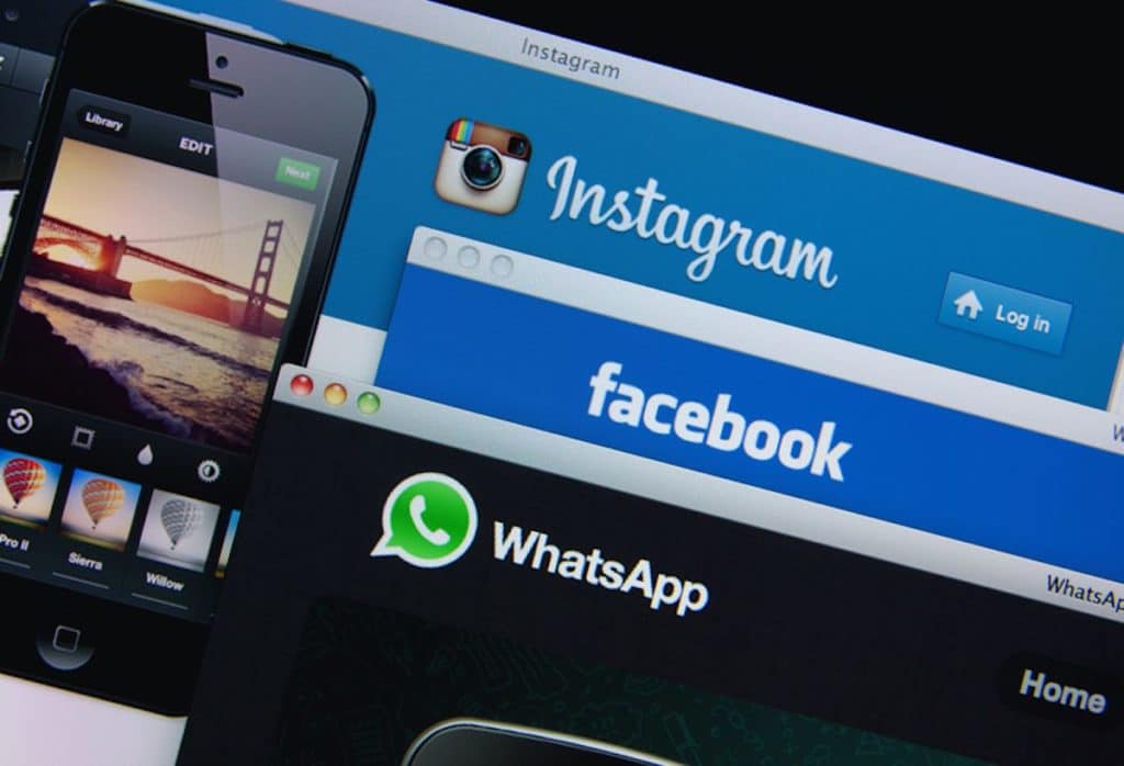 facebook instagram whatsapp down app meta.jpg