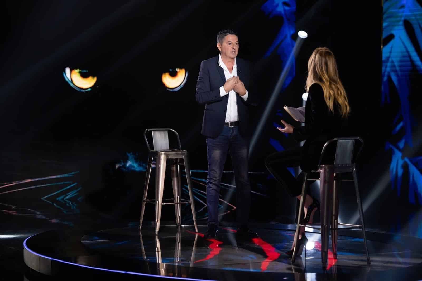 Francesca Fagnani dalla bocciatura a catechismo alla lite con Mammucari: «Un comportamento inaccettabile» 1 francesca fagnani teo mammucari belve.jpeg