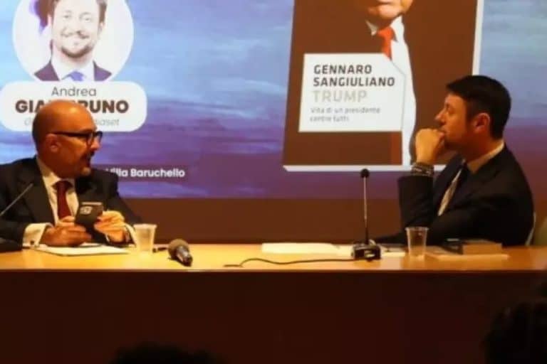 Sangiuliano e Giambruno insieme per presentare il libro su Trump. L’ex ministro: «Il peggio non è mai alle spalle» – Il video 1 giambruno sangiuliano.jpeg