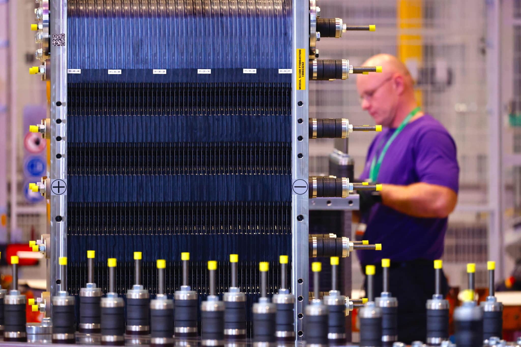 Stellantis va in Spagna e investe in una gigafactory di batterie, ma assicura: «Confermiamo i piani anche per Termoli» 1 gigafactory siemens berlino scaled.jpg