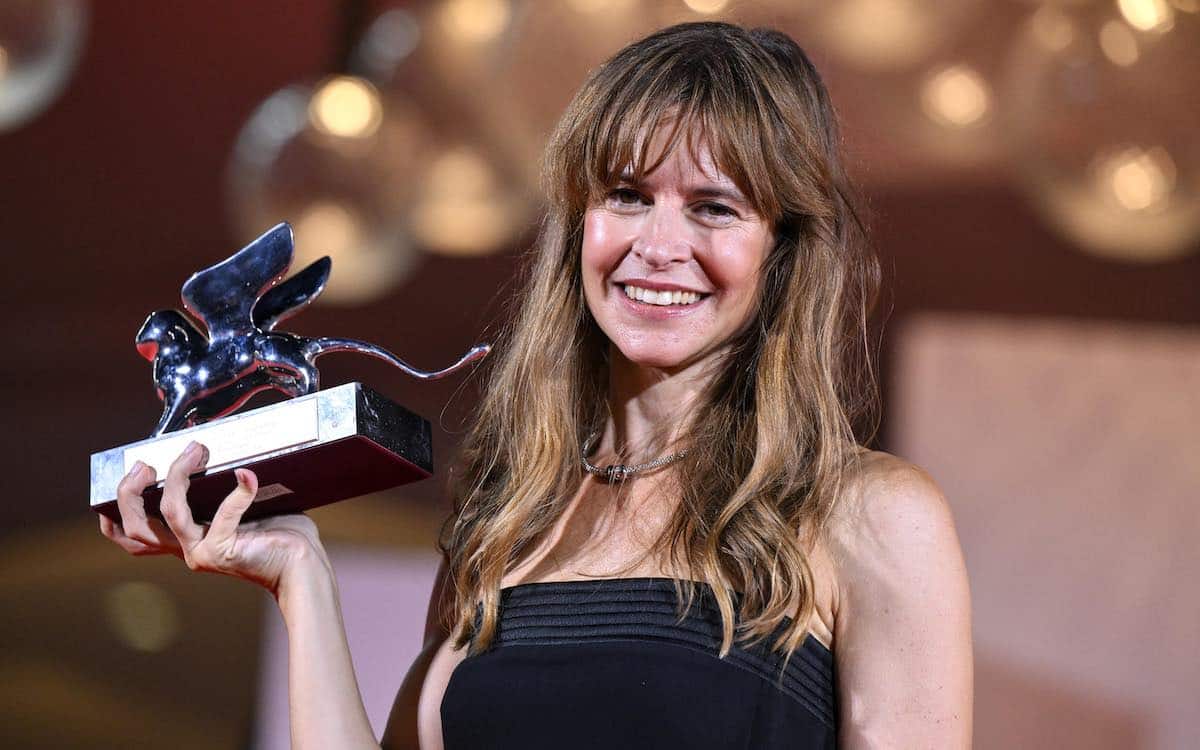 Golden Globes 2025, «Vermiglio» di Maura Delpero candidato ufficiale per l’Italia 1 golden globes 2025 vermiglio maura delpero.jpeg