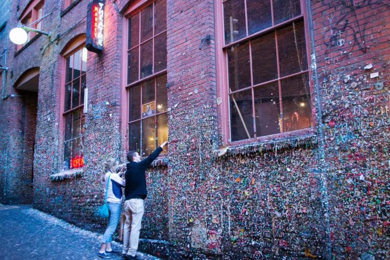 gum wall seattle.jpg