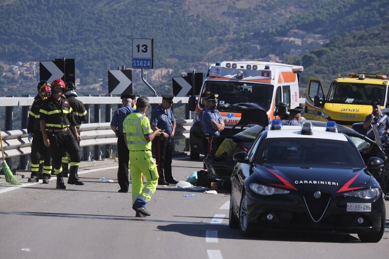 Incidente a Palermo tra una Seat e un’autocisterna: due morti, tre feriti 1 incidente palermo ruben salvatore ciacca salvatore cusimano.jpg