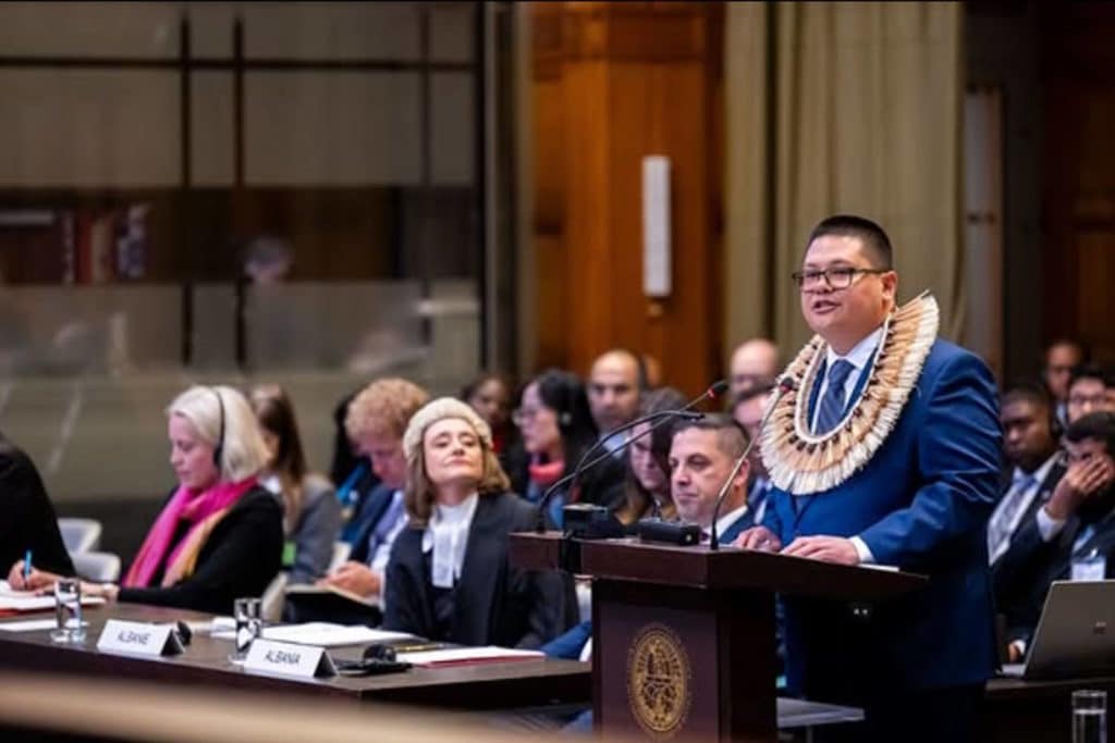 julian avvocato indigeni.jpg