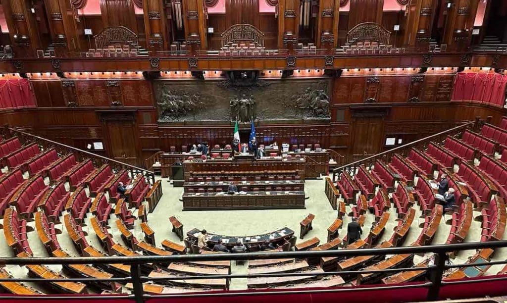 manovra 2025 norma anti renzi voto.jpg
