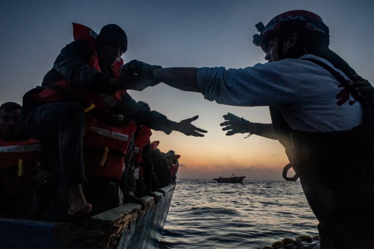 salvataggio msf migranti mediterraneo.jpg