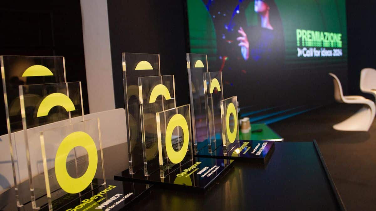 Call for Ideas 2024 di GoBeyond: Smart Mush si aggiudica la sfida tra startup grazie a un nuovo packaging compostabile 1 sisal premiazione go beyond.jpg