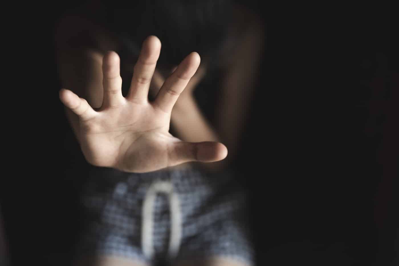 Reggio Calabria, violenze sessuali di gruppo su una minorenne: in carcere tre giovani 1 violenze sessuali minorenne reggio calabria.jpeg