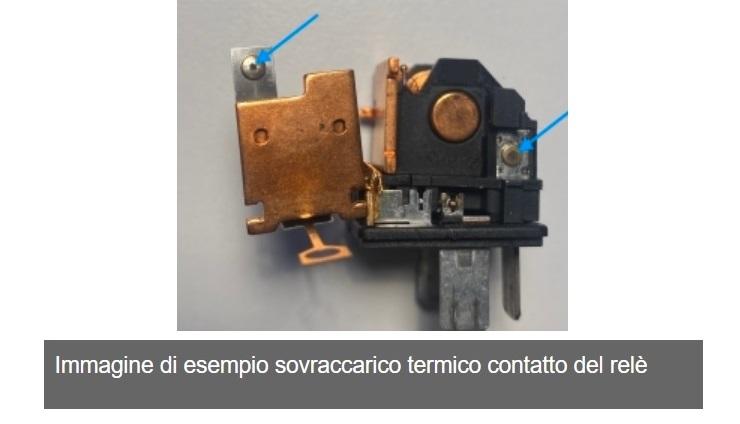 Difetto Skoda Superb ventola radiatore accesa.jpg