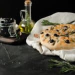 Focaccia alle olive nere scaled.jpg