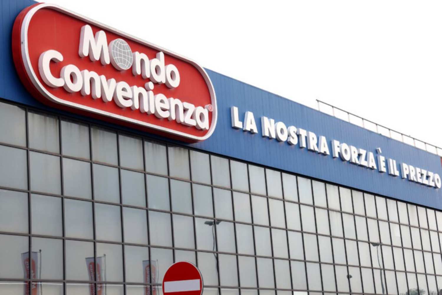 Mondo Convenienza.jpg