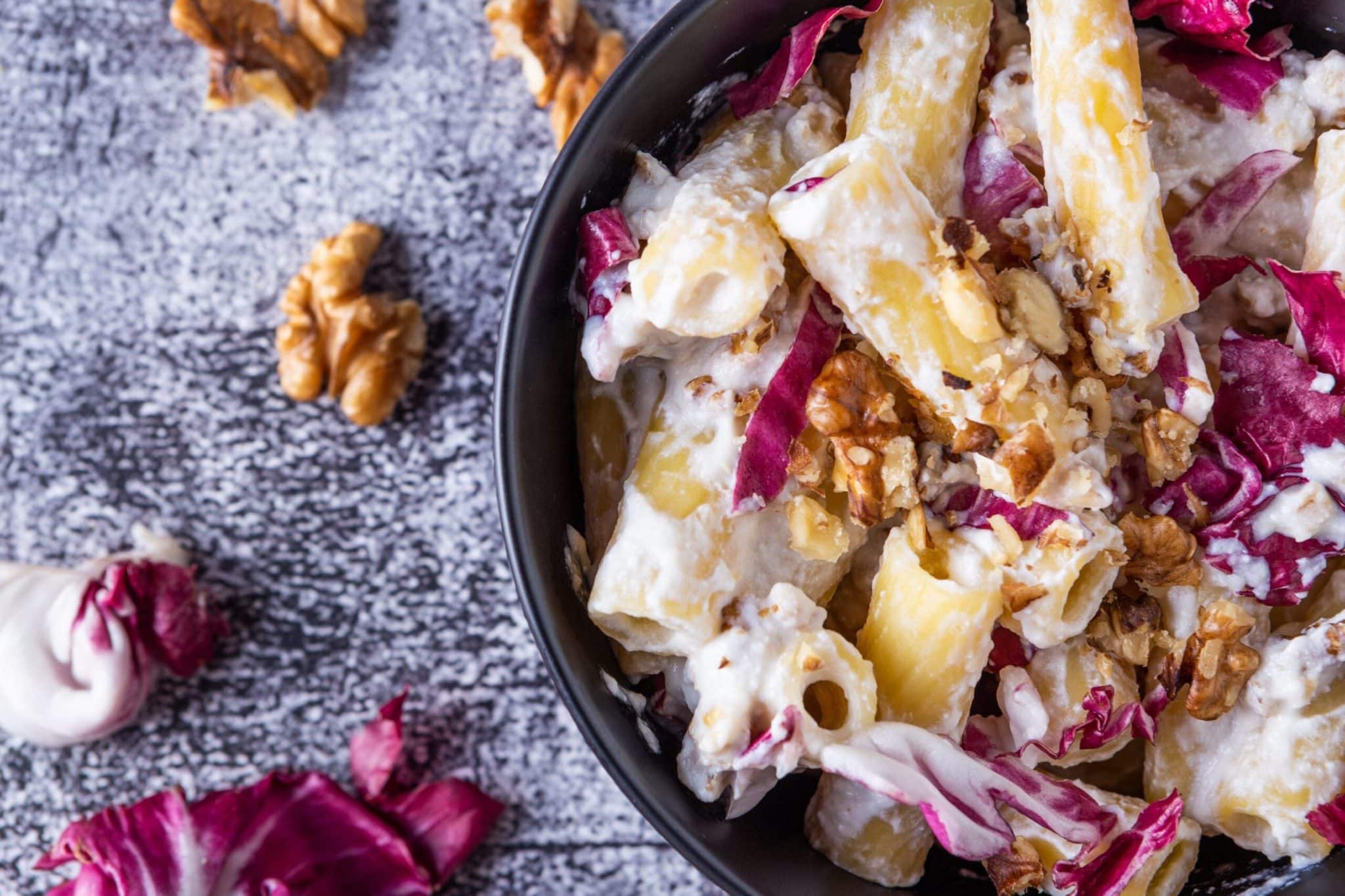 Pasta radicchio e noci scaled.jpg