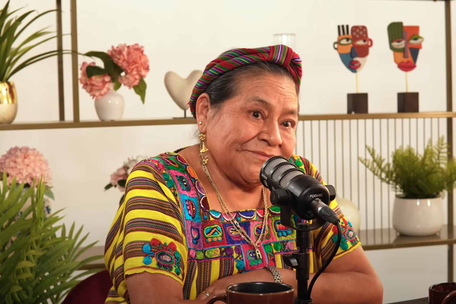 Il profondo discorso dell’attivista indigena Rigoberta Menchú Tum è un grande insegnamento (da ascoltare e riascoltare) 1 Rigoberta Menchu Tum.jpg