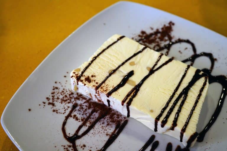 Semifreddo al torrone scaled.jpg