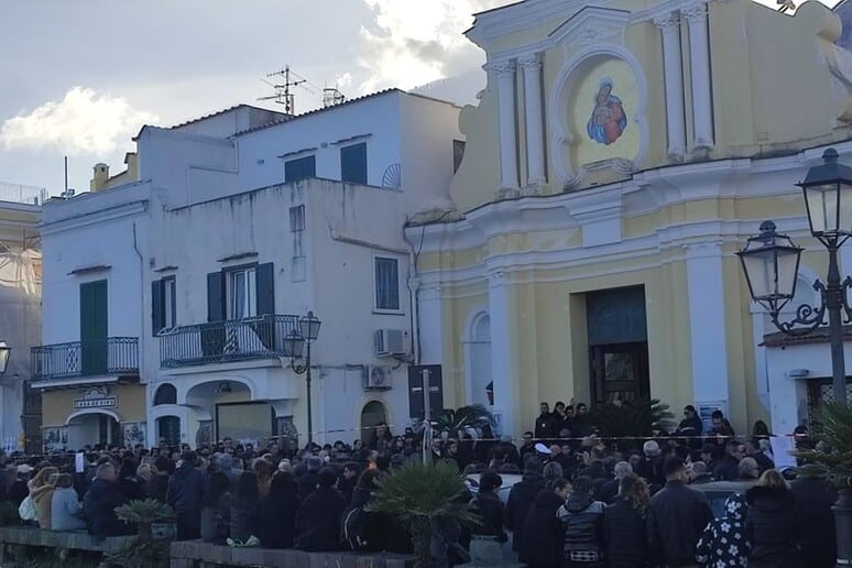 ischia barano chiesa.jpg