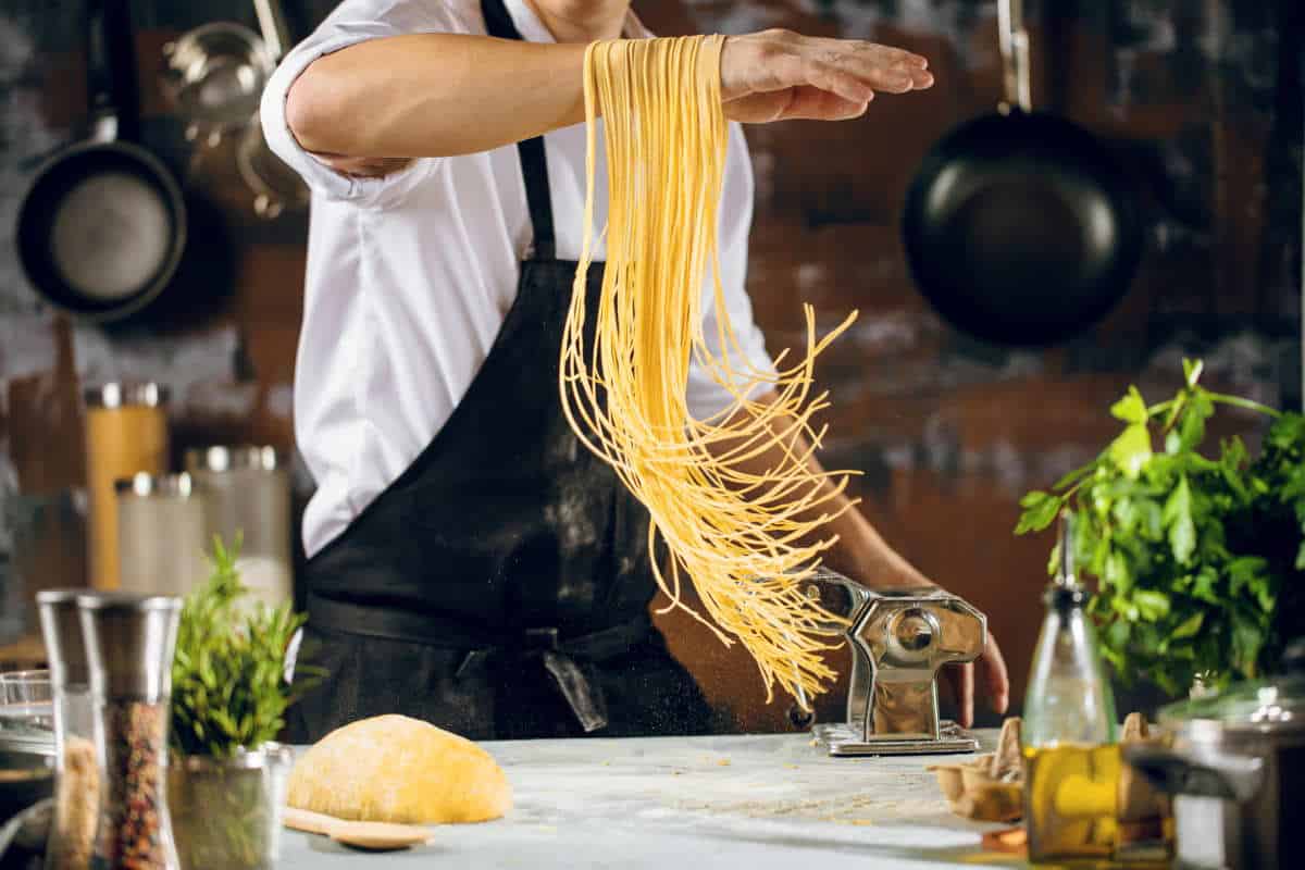 Queste sono le 10 migliori cucine del mondo (l’Italia ha perso il suo primato) 1 spaghetti freschi