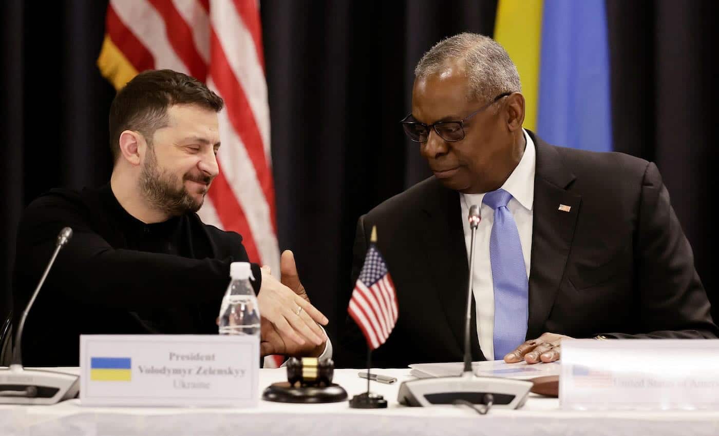 ultimo pacchetto aiuti usa zelensky.jpeg