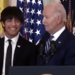 usa biden gaffe compleanno.png