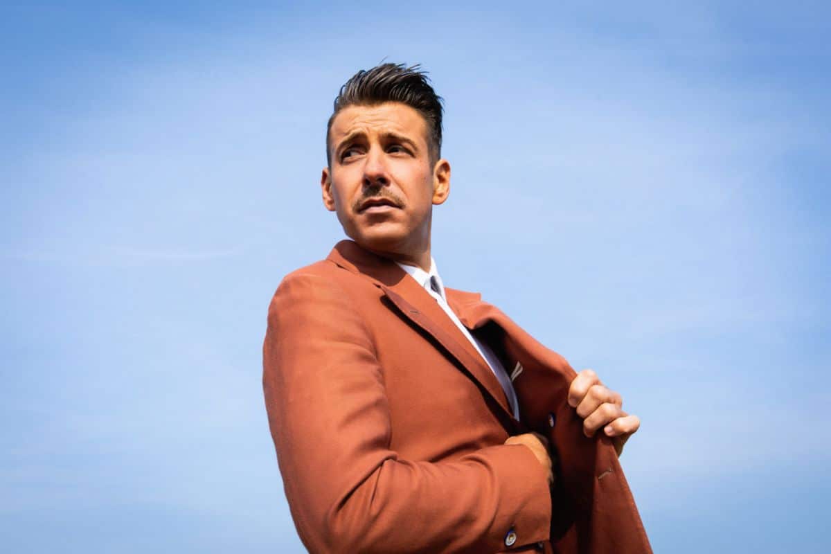 Francesco Gabbani torna con il “Dalla tua parte summer tour 2025”: date e scaletta 1 CS Francesco Gabbani.jpg