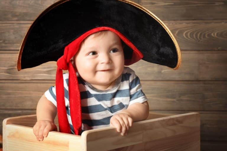 costumi neonati.jpg