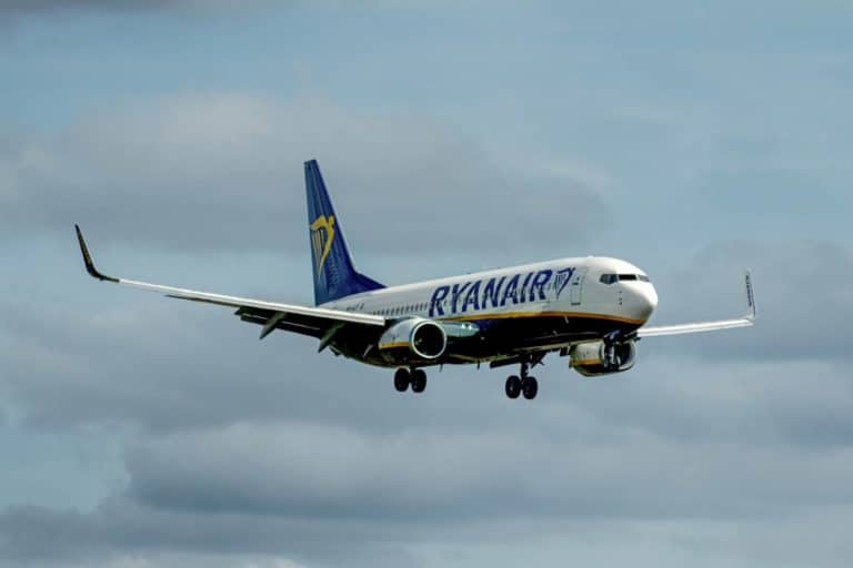 Voli low cost, nuove restrizioni Ryanair: dimenticare il check in o fare tardi costerà caro (a partire da maggio) 1 ryanair.jpg
