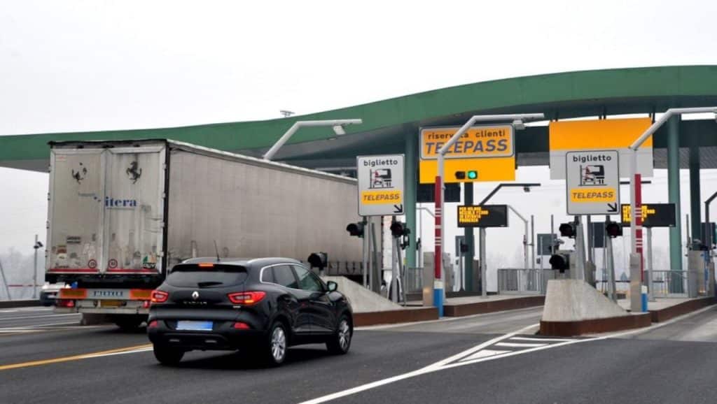 Casello autostrada pedaggio BREBEMI e1742997429176.jpg