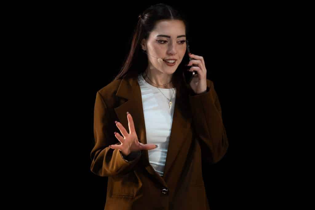 SH Camilla Boniardi Camihawke.jpg