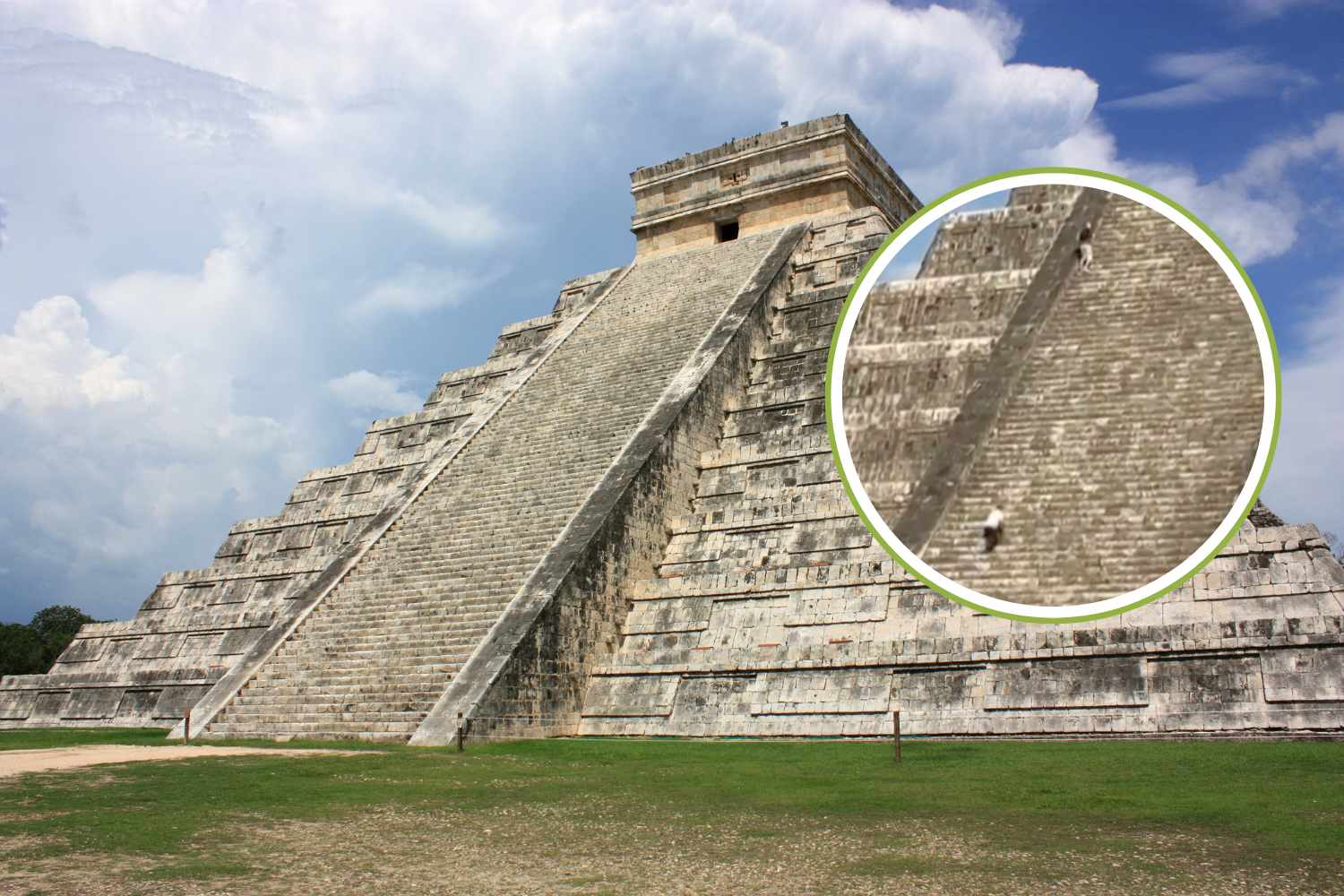 Profana la sacra piramide Maya di Kukulkan nonostante i divieti: turista tedesco rischia il linciaggio dalla folla infuriata 1 turista sale piramide maya.jpg