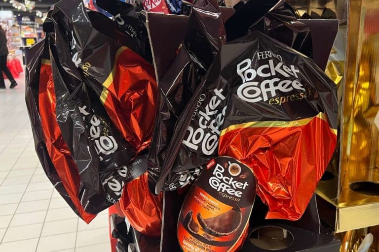 uovo di pasqua pocket coffee.jpg