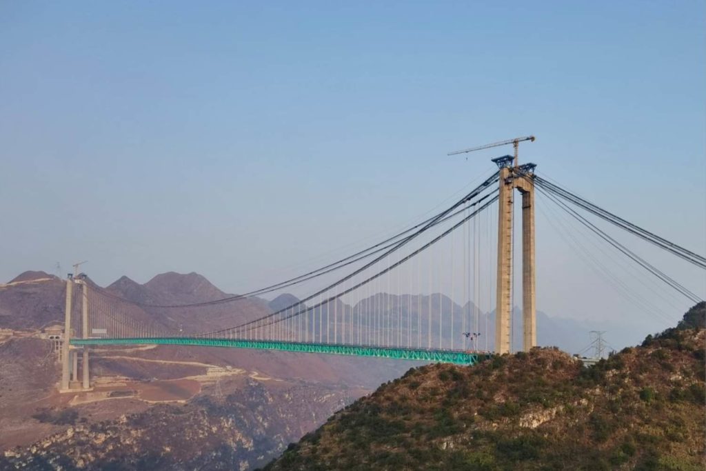 Cina ponte piu alto.jpg