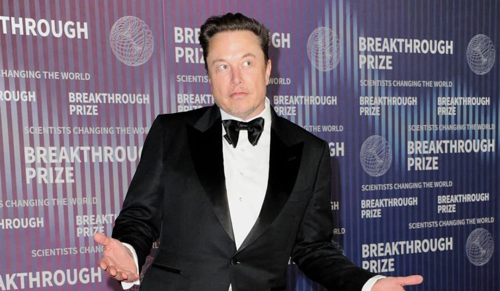 Elon Musk Tesla.jpg