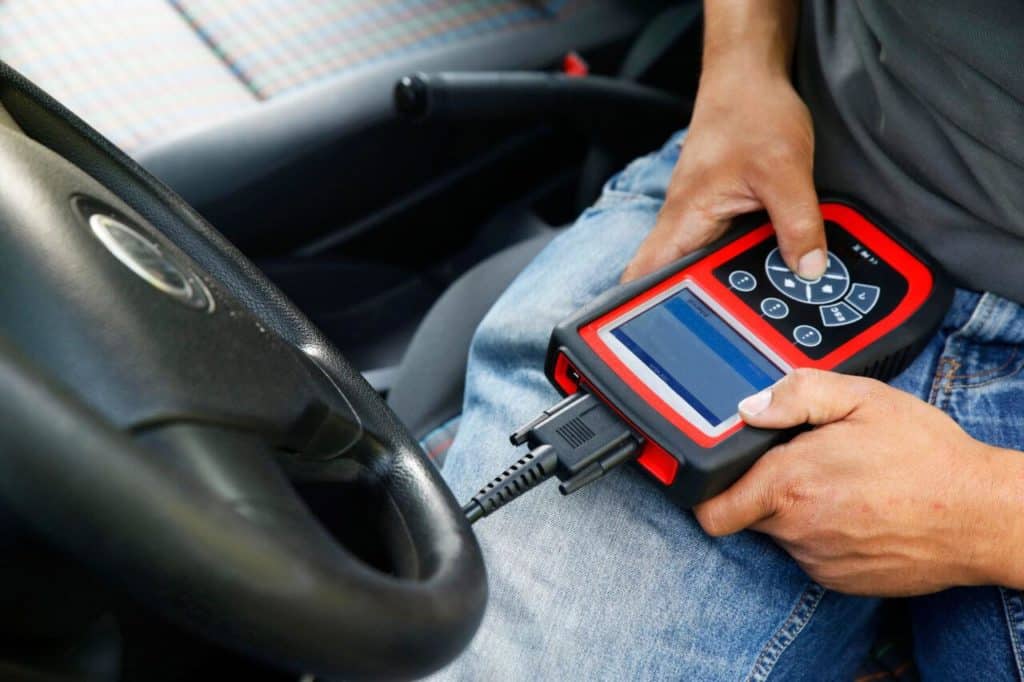 Lettore tester OBD Auto e1735909381552.jpg