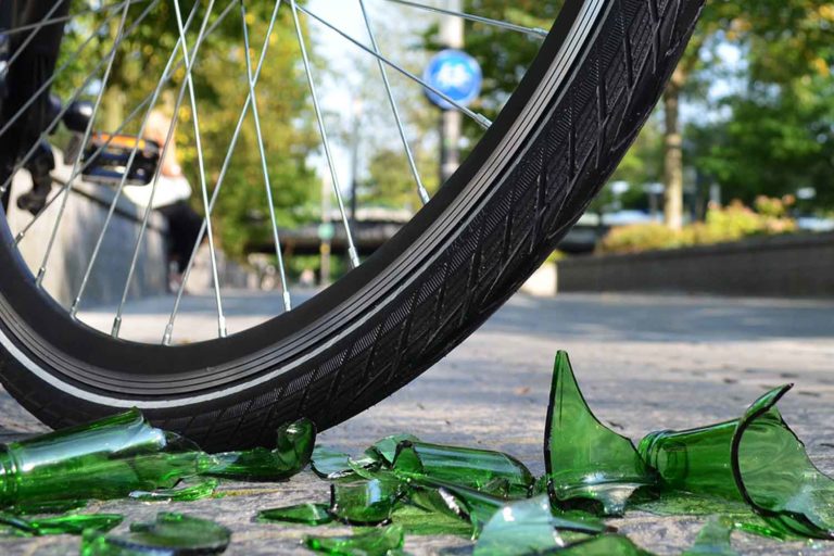 Supreme Dutch pneumatico per bici.jpg